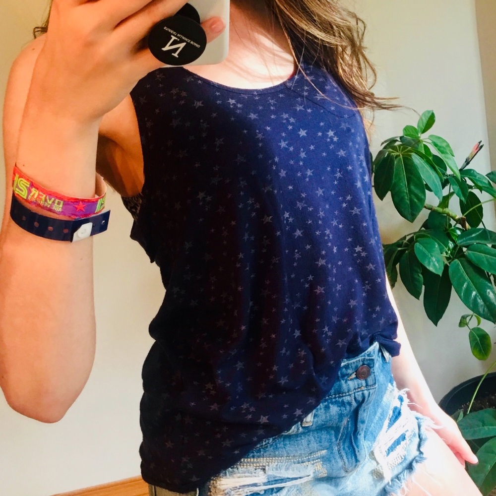 🌃 Fading Stars Ruffled Racerback - Picture 3 of 6